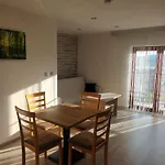 Na Vyhlidce - Wellness بيت ضيافة 3*